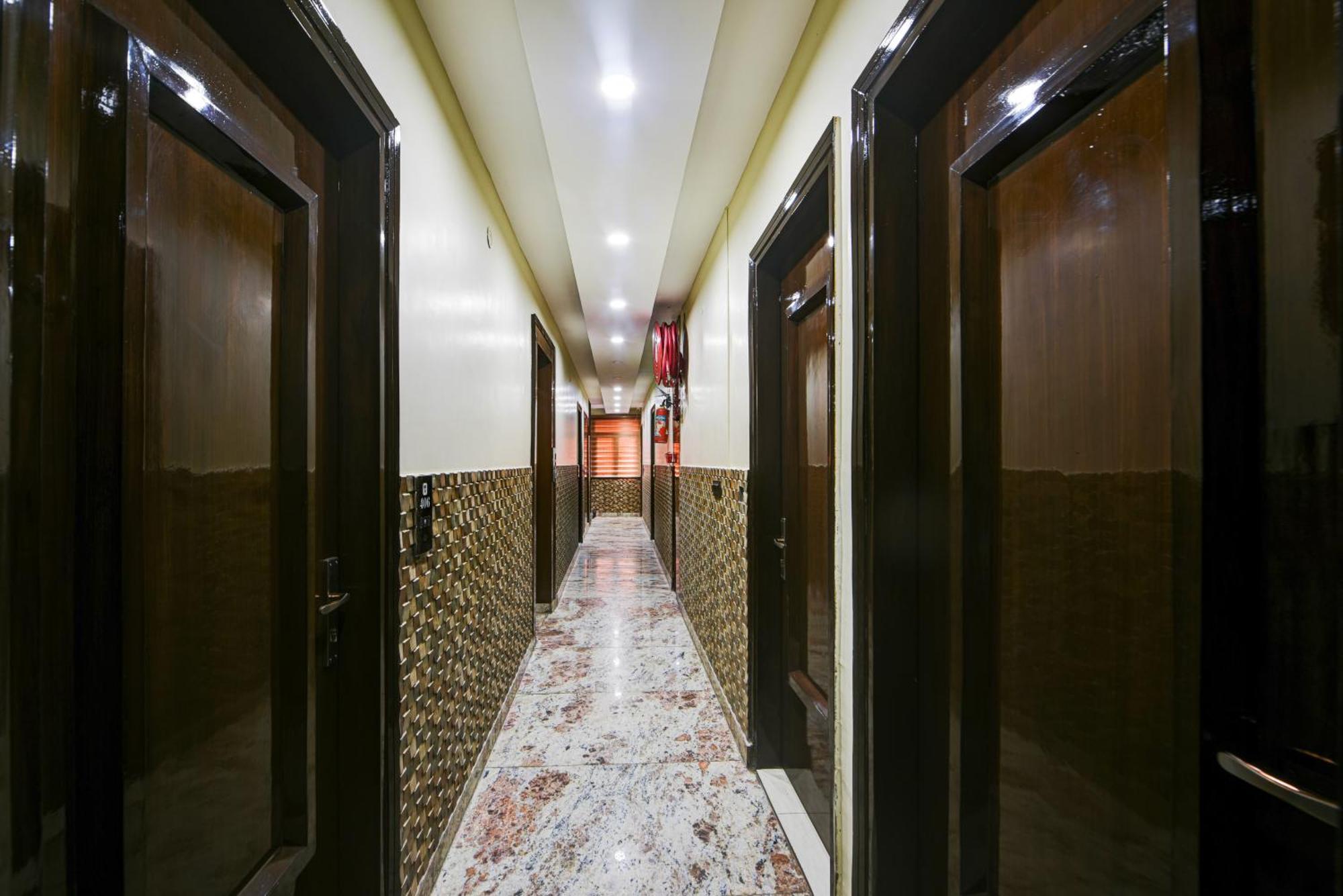 New Frontier - 2 Mins From Old Delhi Railway Station & Chandni Chowk Luaran gambar