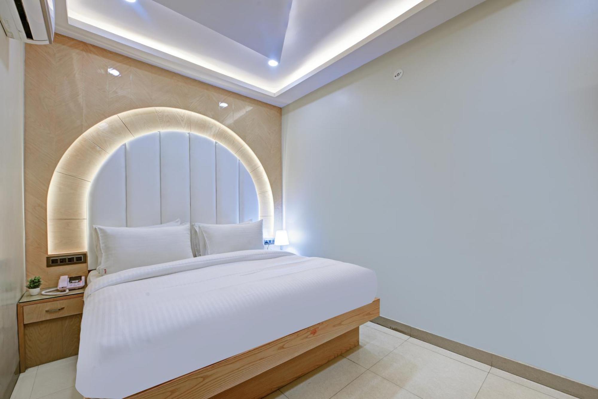 New Frontier - 2 Mins From Old Delhi Railway Station & Chandni Chowk Luaran gambar